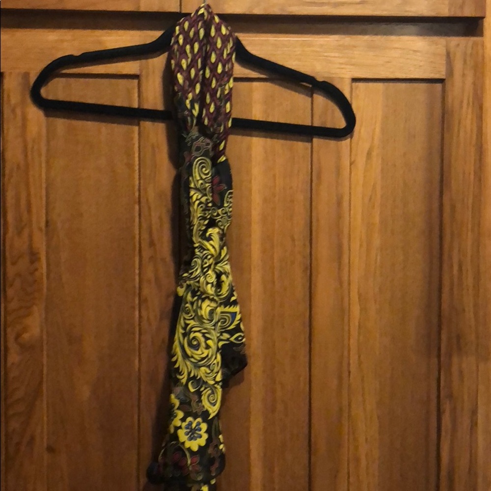 Ladies Tie Scarf